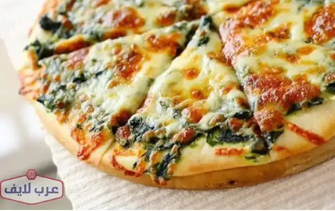 طريقة عمل البيتزا بالجبنة العادية بخطوات سهلة و احترافية