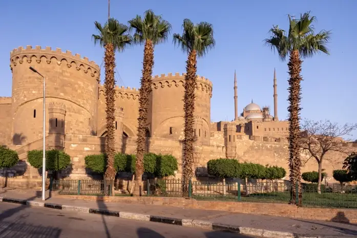 تعرف على قلعة صلاح الدين الايوبي في سوريا والأردن ومصر