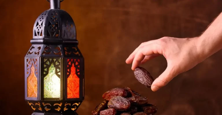 كفارة إفطار رمضان بعذر وماهو حكم من فطر عمدا