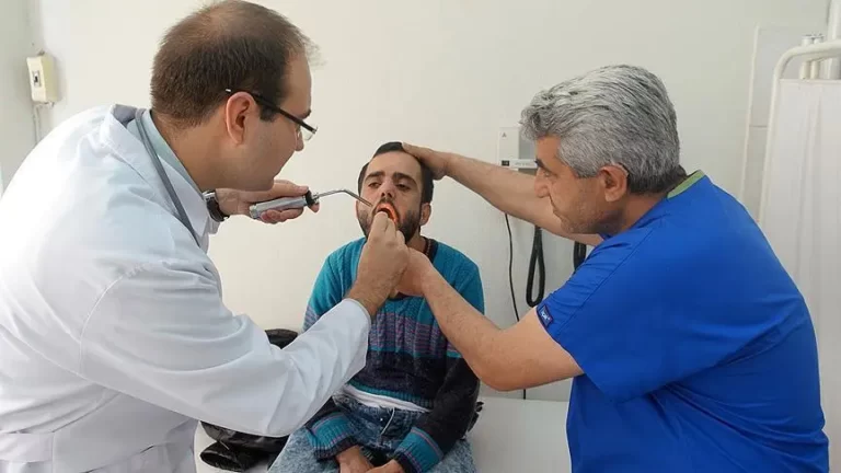 عاجل : نقلا عن الاعلام التركي مرض خطير ينتشر بين السوريين في تركيا و طبيبة تركية تكشف عن الأسباب